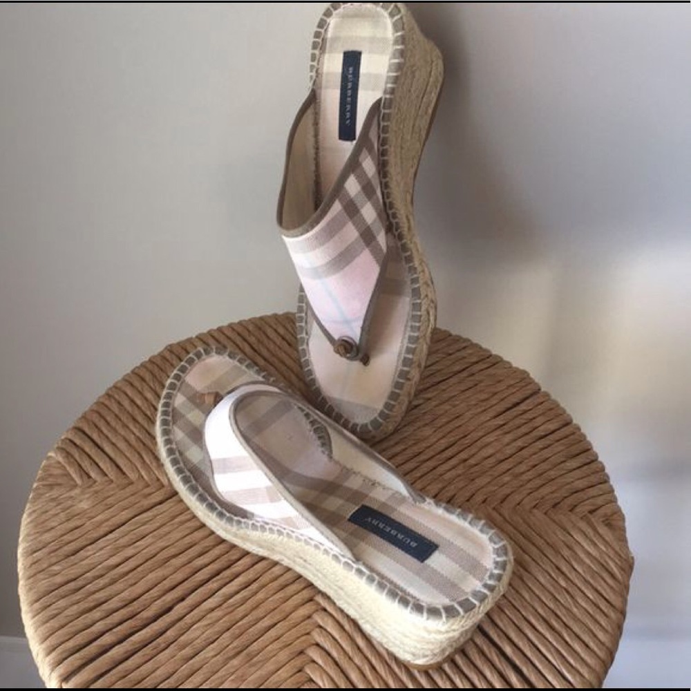 Burberry Espadrilles Nova Check Size 37 (US 7)